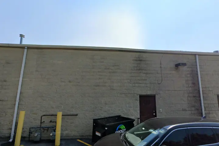 T-Mobile S Naper Blvd & 75th St
