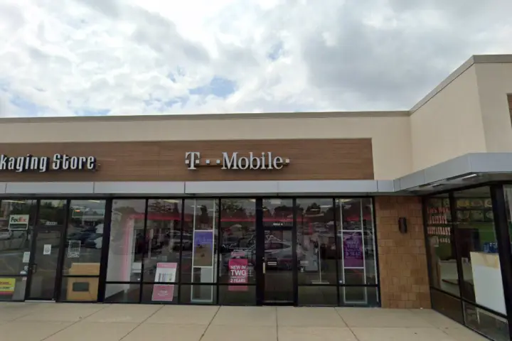 T-Mobile Sagamore & Salisbury