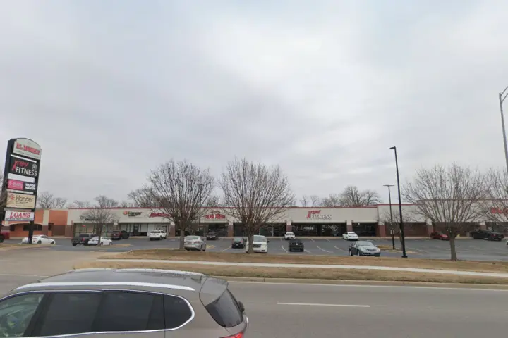T-Mobile SE Washington Blvd & Stonewall Dr