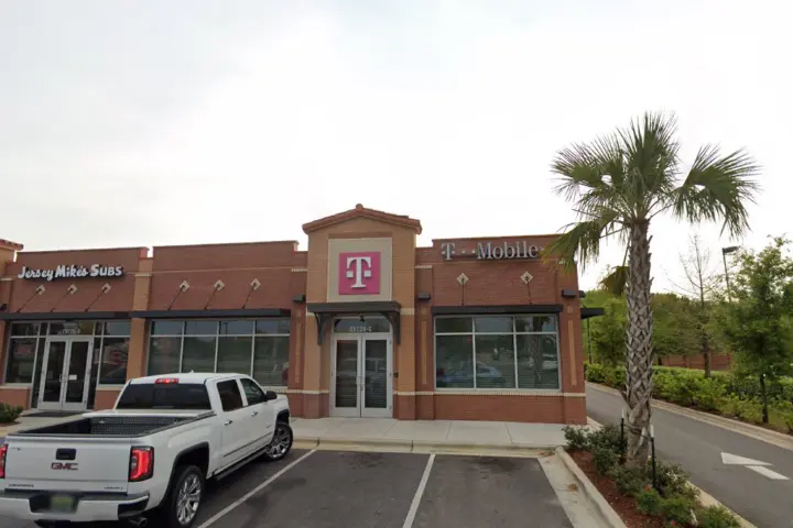 T-Mobile SH 181 & Dimitrios