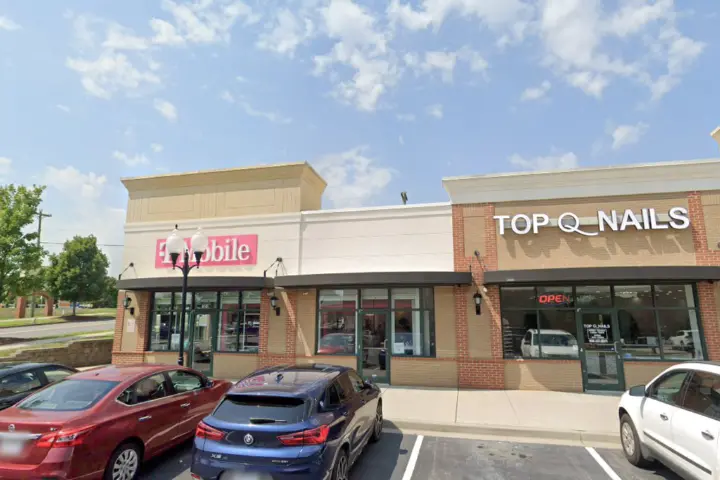 T-Mobile Shoppes at Ardrey Kell