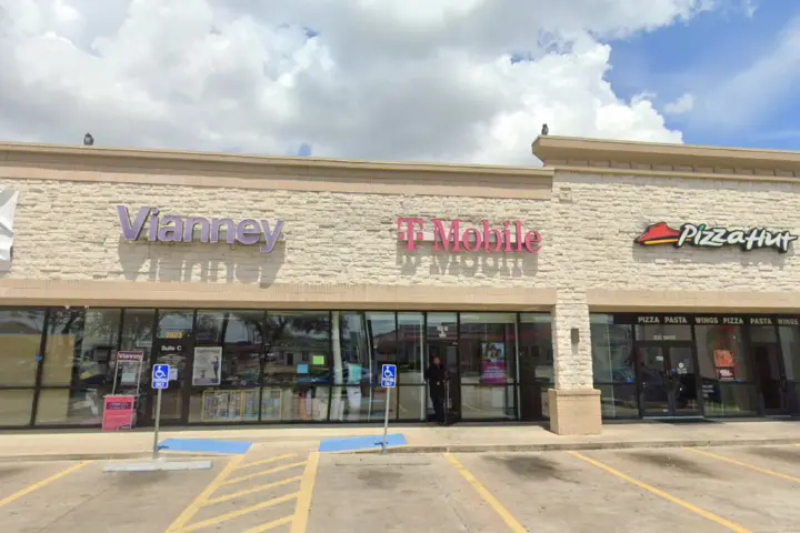 T-Mobile Spencer Hwy & Shaver