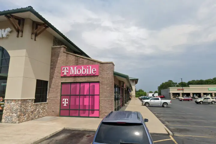 T-Mobile Springfield & San Martin