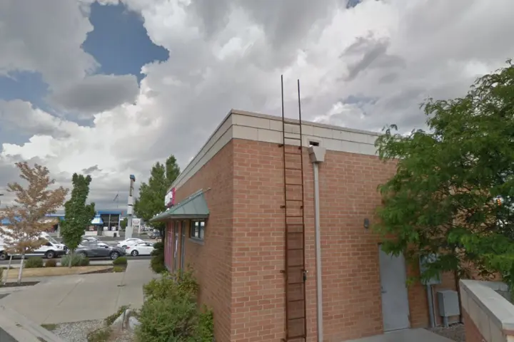 T-Mobile State & 7200 S