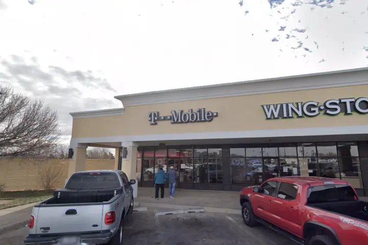 T-Mobile Sw 45th Ave & Bell St