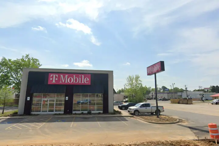 T-Mobile T.P. White & Gregory