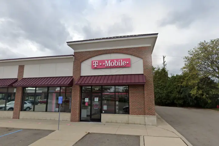 T-Mobile Telegraph & Hood