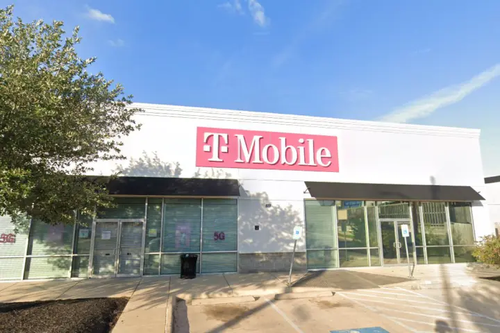 T-Mobile Texas & Lincoln