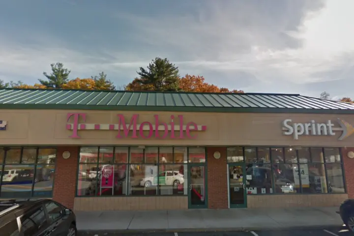 T-Mobile The Shops at Wamesit Place