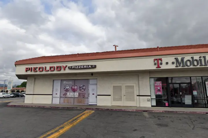 T-Mobile University Plaza