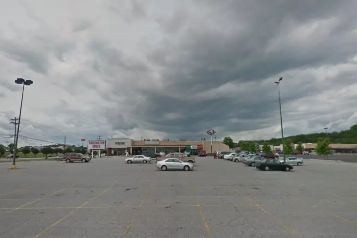 T-Mobile US 421 & Winkler Mill