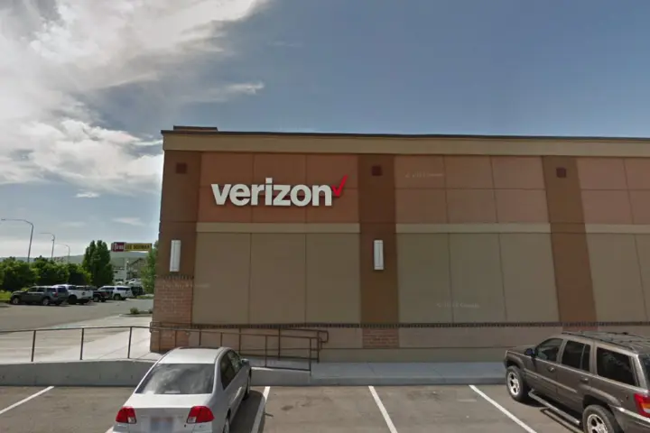 T-Mobile Valley Station