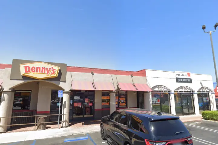 T-Mobile Van Nuys & Chase