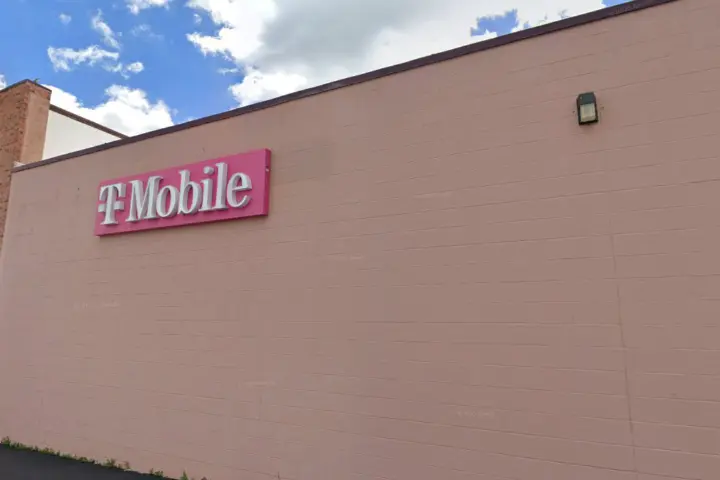 T-Mobile W Gannon & Veterans Blvd
