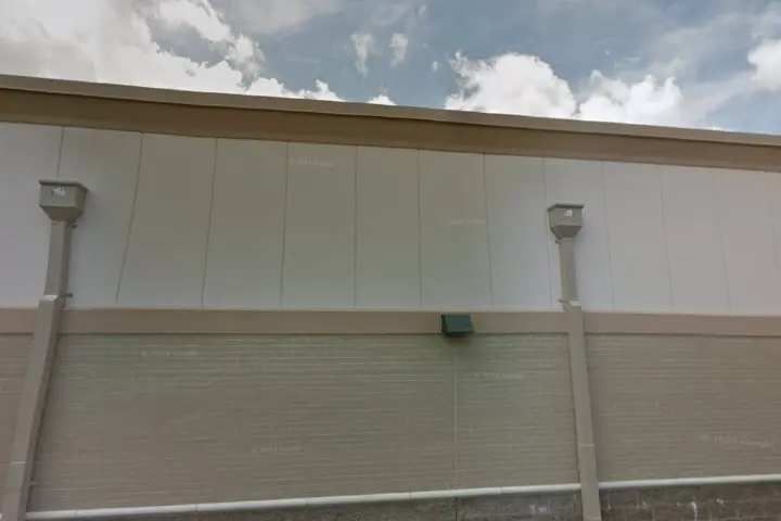 T-Mobile W Grand River Ave & Marsh Rd