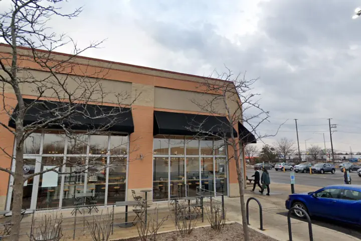 T-Mobile W Schaumburg Rd & Barrington Rd