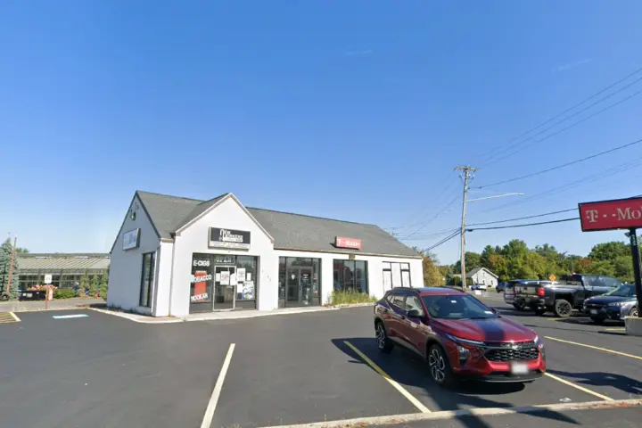 T-Mobile W Taft Rd & Buckley Rd