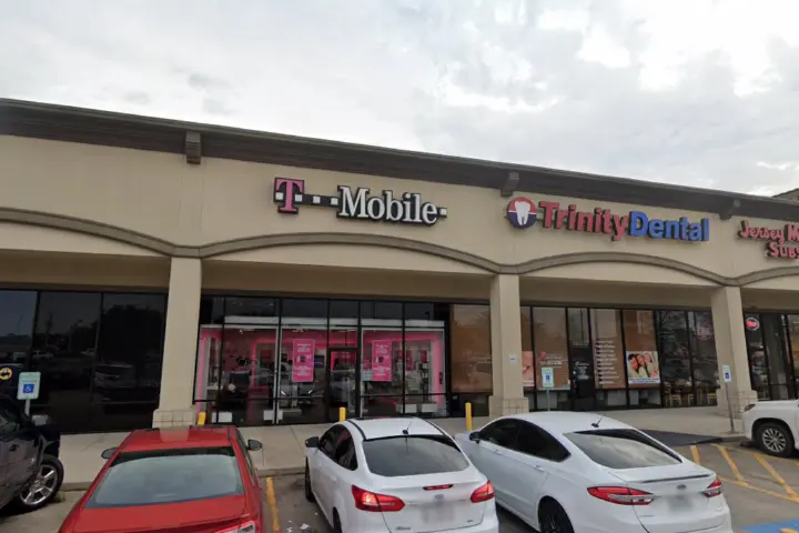 T-Mobile Wallisville Rd & Beltway