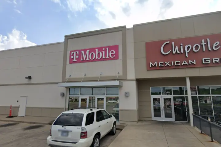 T-Mobile Wanamaker & 21st