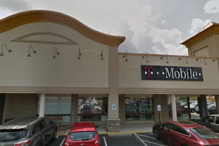 T-Mobile Washington Pike & Mayer St