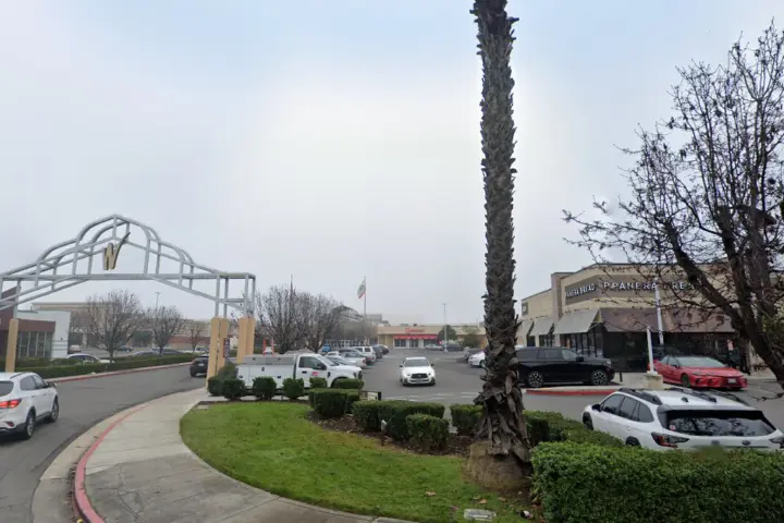 T-Mobile Weberstown Mall