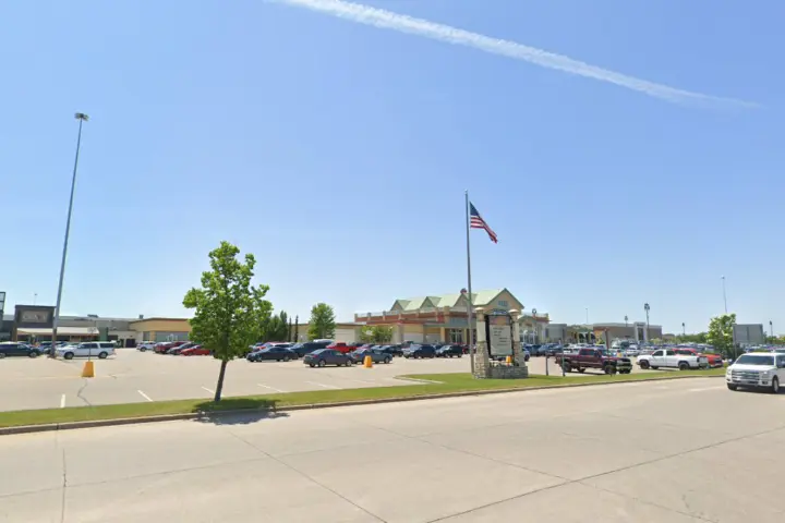 T-Mobile West Acres Mall