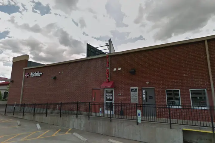 T-Mobile West End Ave - Vanderbilt