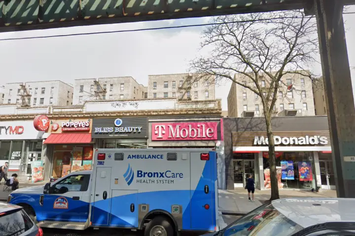 T-Mobile White Plains & Pelham