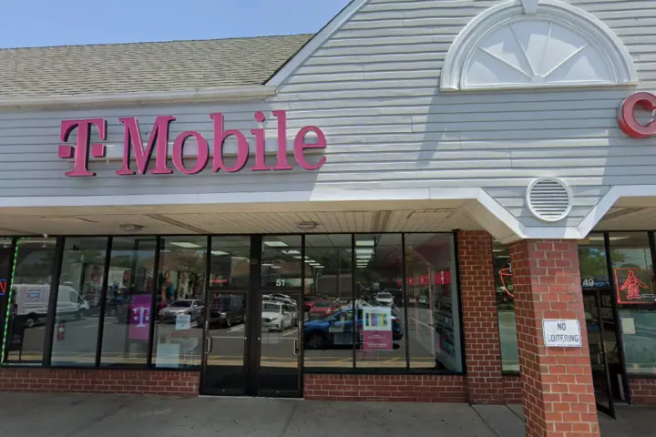 T-Mobile Wicks Rd & Hamilton Ave