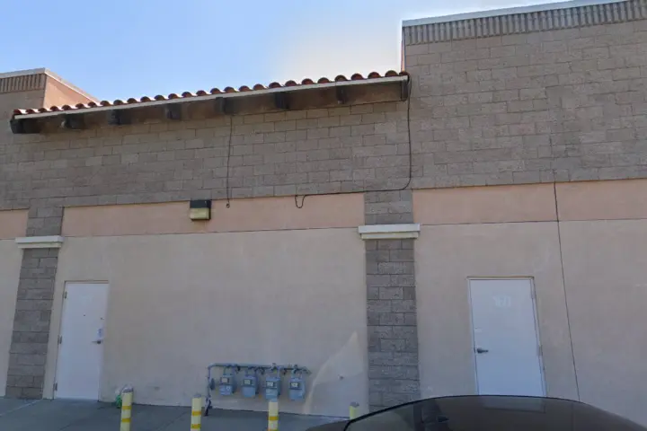 T-Mobile Woodland Plaza