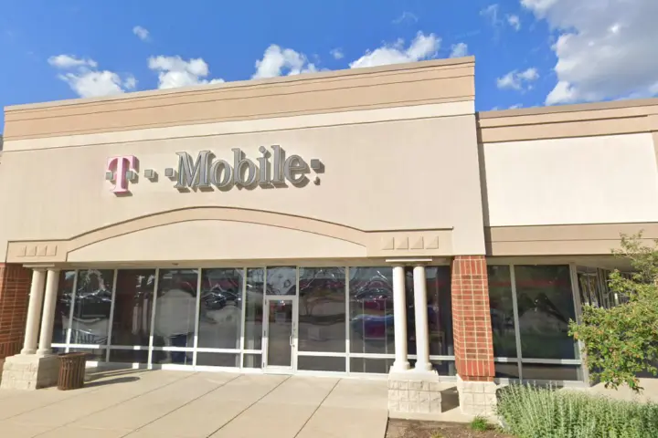 T-Mobile York & Grand
