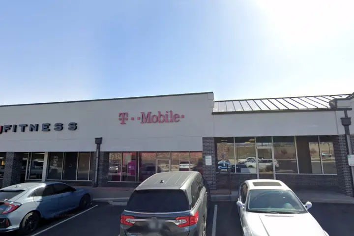T-Mobile Youngfield & 32nd