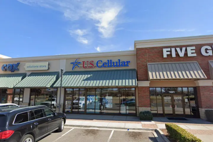 UScellular & T-Mobile 24th & Mt Williams