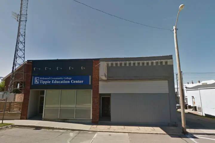 UScellular & T-Mobile Authorized Retailer 13th St & 9th Ave