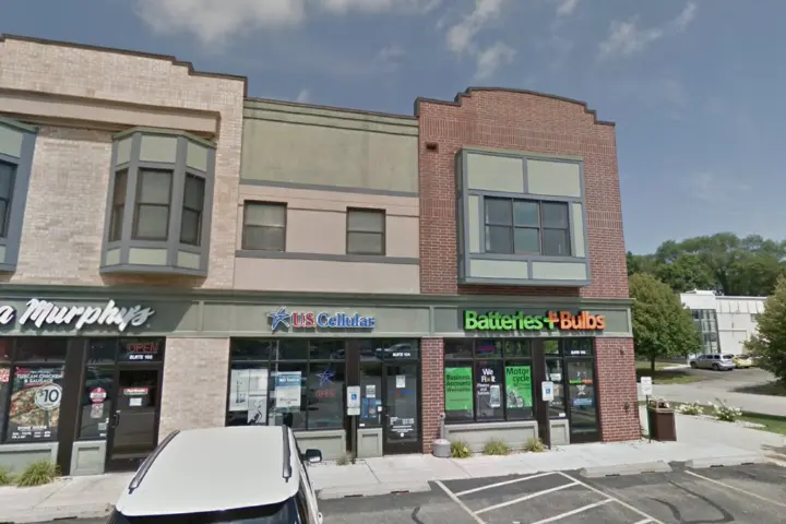 UScellular & T-Mobile Authorized Retailer E Broadway Ave & Moncna Dr
