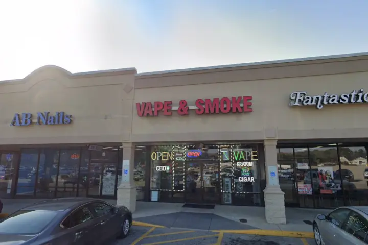 UScellular & T-Mobile Authorized Retailer E Jackson Blvd & St Matthews Rd