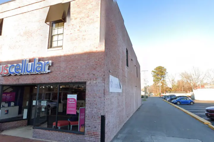 UScellular & T-Mobile Authorized Retailer E Wilson St & N Main St