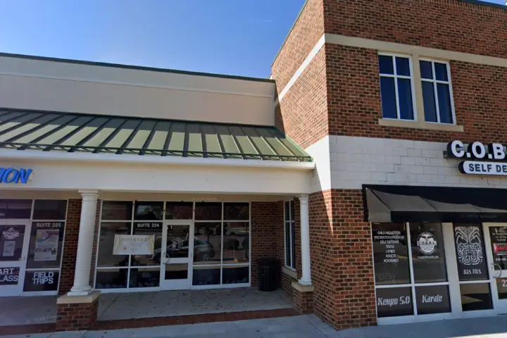 UScellular & T-Mobile Authorized Retailer Forest Square