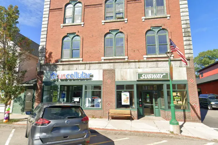 UScellular & T-Mobile Authorized Retailer Main St & Union St