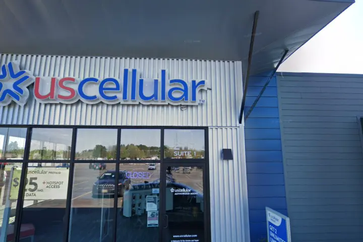 UScellular & T-Mobile Authorized Retailer Schofield Ave & Fox St
