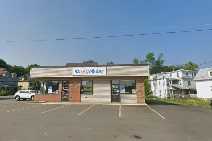 UScellular & T-Mobile Authorized Retailer Silver St & Spring St