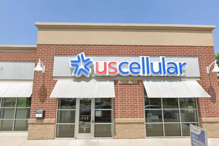UScellular & T-Mobile Harbor Towne Ctr