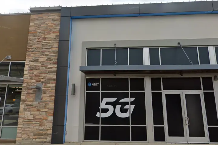 Addison Beltline (Verizon)