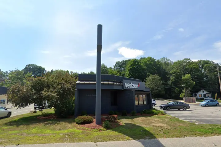 Auburn ME (Verizon)