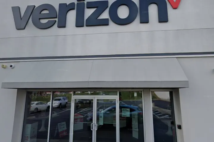 Barrytowne (Verizon)