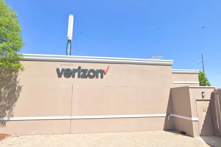 Brandon (Verizon)