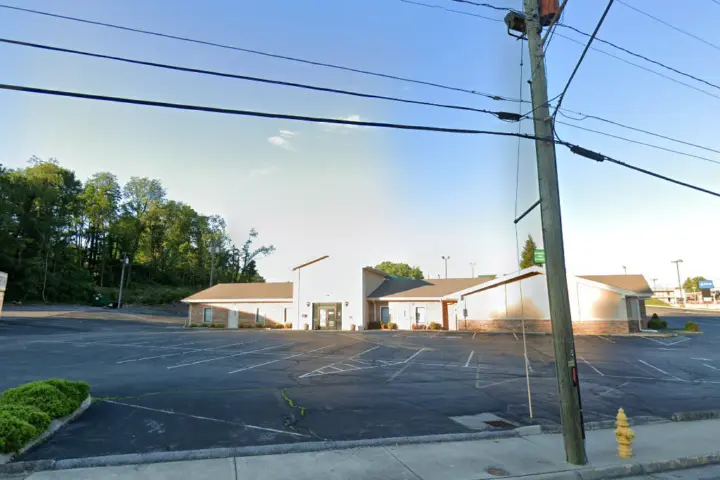 Cellular Sales Bristol Gate 1 City Hwy (Verizon)