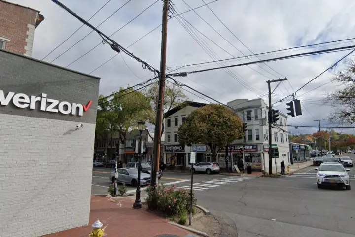 Cellular Sales Huntington NY (Verizon)