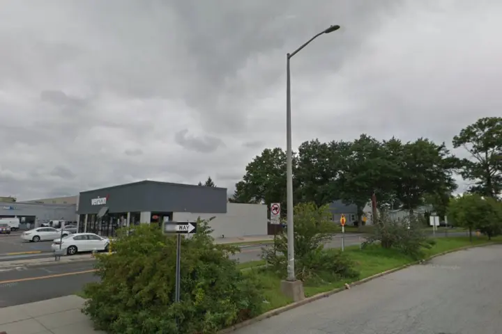 Cellular Sales Levittown (Verizon)