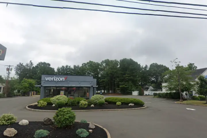 Cellular Sales North Haven (Verizon)